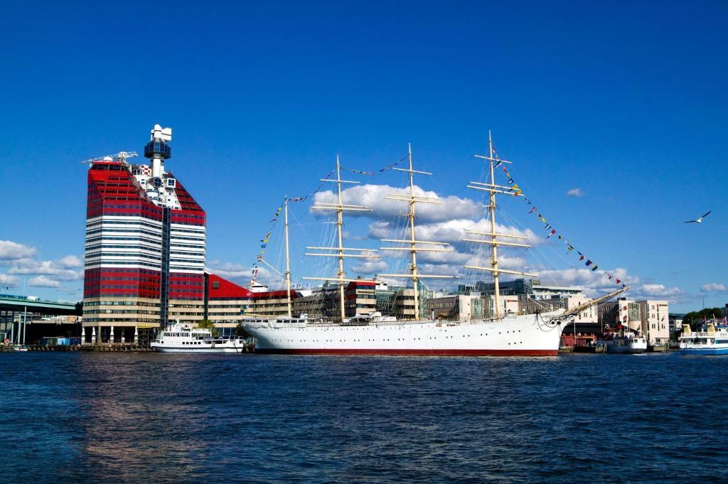 Båter Barken Viking