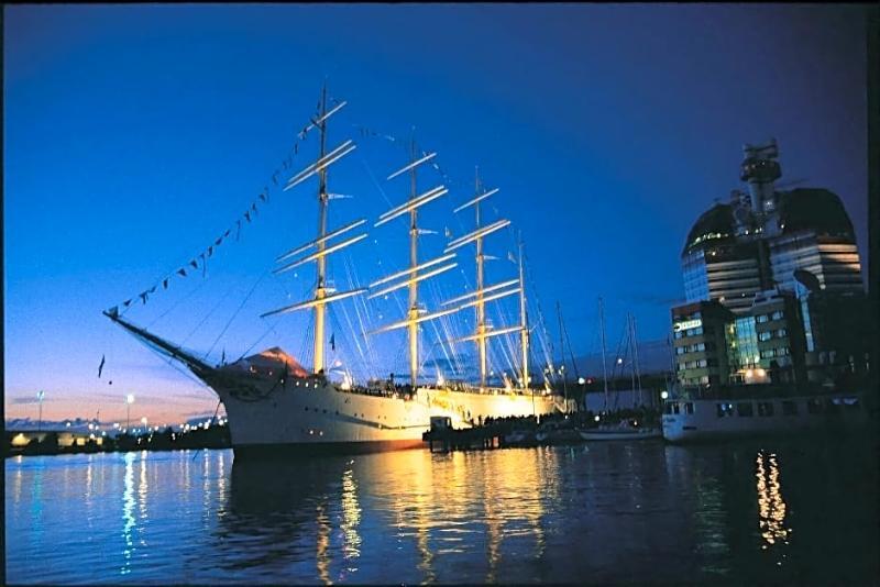 Barken Viking 3*